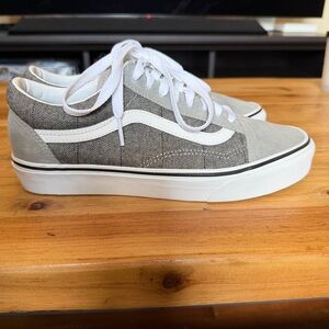 Vans Old Skool Deluxe Gray Herringbone Suede Sneakers (Women’s 8.5/Men’s 7)